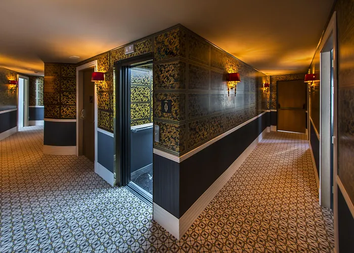The First One Madrid Preciados (Adults Only)